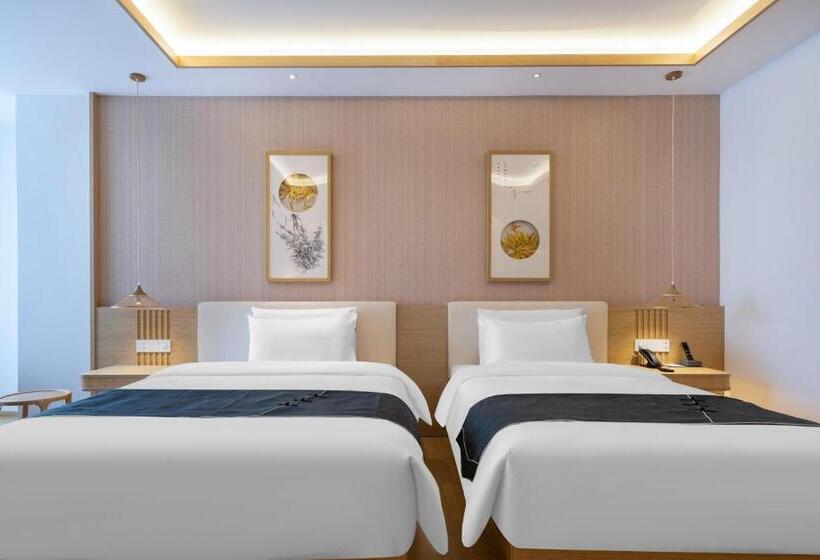 Трехместный Номер Deluxe, Jianguo Hidden Hotel Shijiazhuang Zhengding Ancient City