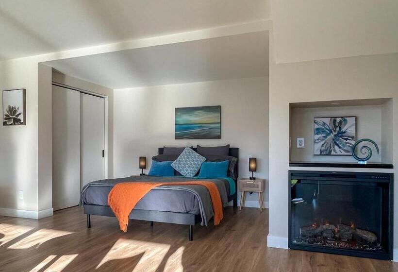 Номер Superior, Kelowfornia Lakeview Retreat
