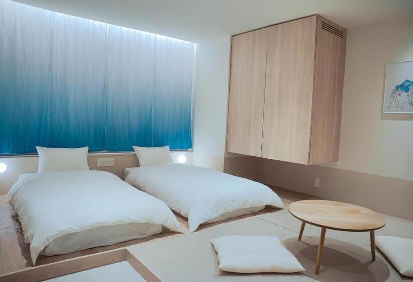 اتاق استاندارد چهار تخته, Sekai Hotel Takaoka
