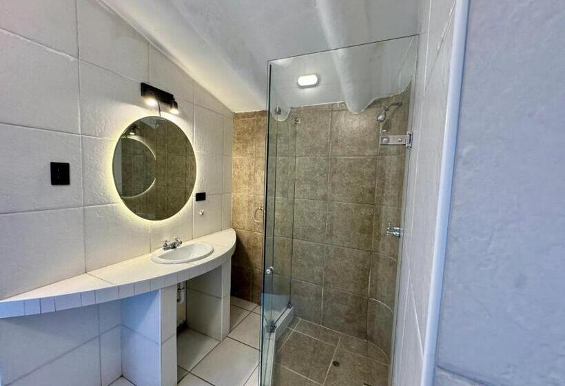 اتاق لوکس, Way Kap Hostel Cusco