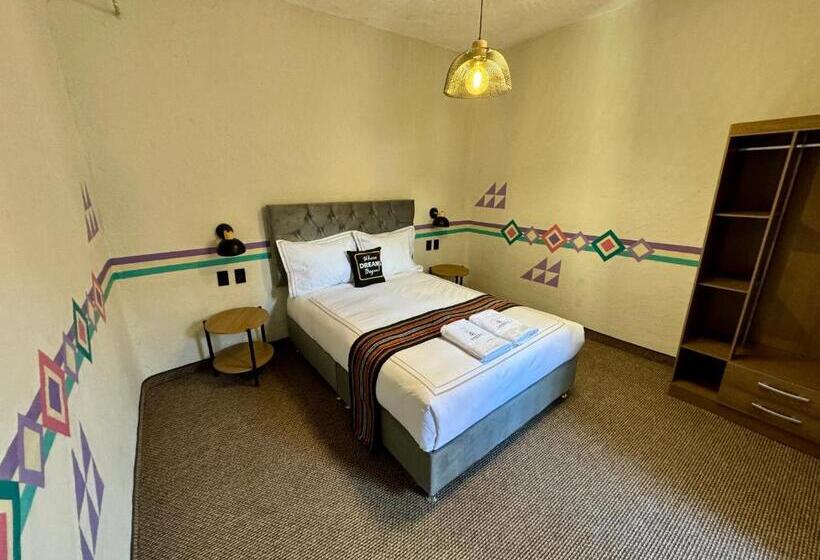 اتاق استاندارد با سرویس بهداشتی مشترک, Way Kap Hostel Cusco