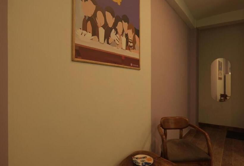 スタンダード４人部屋, The Trippy Tribe Riverside Hostel Kasol