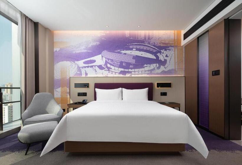 Номер Deluxe, Hampton By Hilton Guigang
