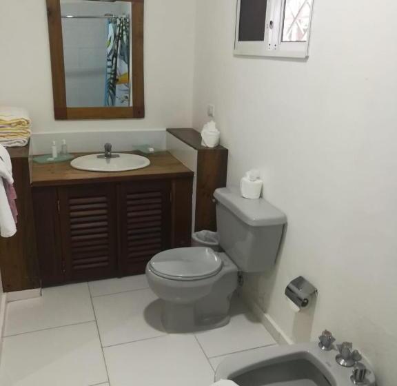 이코노미 트리플 룸, Villa Carolina Bed And Breakfast