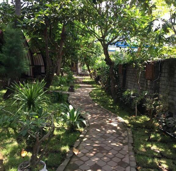 بنجلو ديلوكس, Gili Turtle Beach Resort