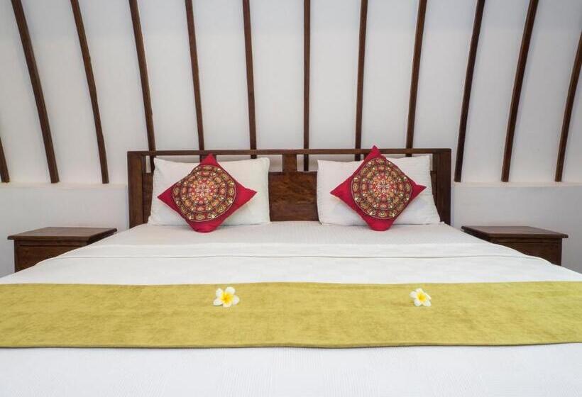 Бунгало Deluxe, Gili Turtle Beach Resort
