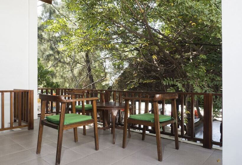 Бунгало Deluxe, Gili Turtle Beach Resort