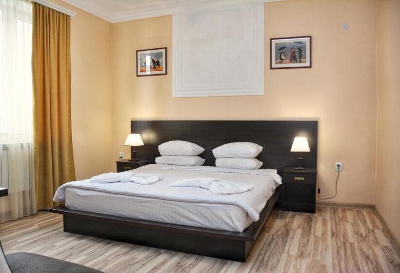 Номер Комфорт, Vayk Hotel And Tourism Center