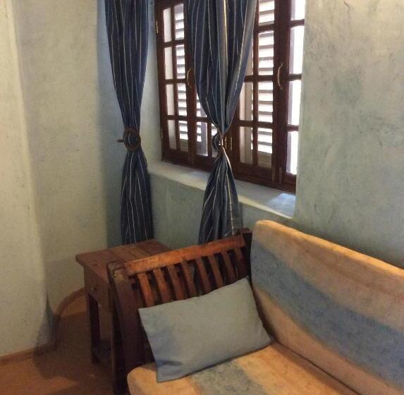اتاق استاندارد, Kiponda B&b