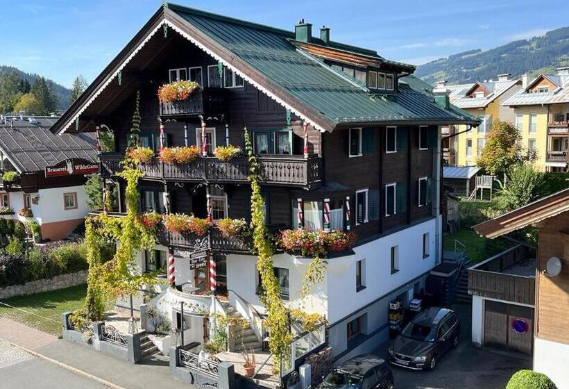 Четырехместный Номер Стандарт, Wildegams Gasthof Und Brauerei