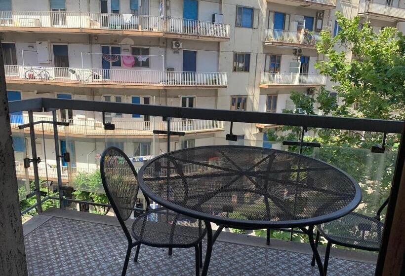 اتاق استاندارد با تراس, Bhome