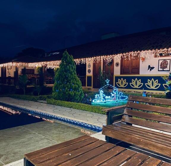 خانه 1 خوابه, Finca Casa Antigua