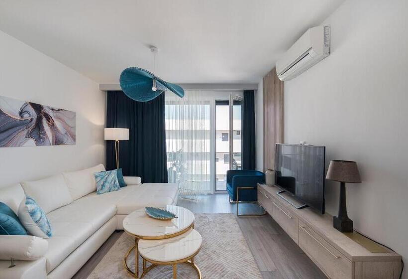 Апартаменты 1 Спальня Вид на Бассейн, Sunset Resort   Lakeside Apartment