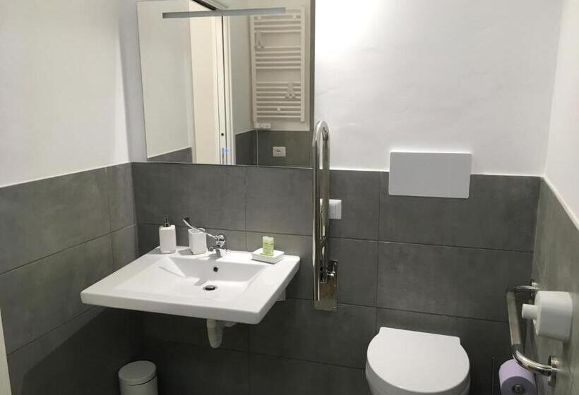 Standard room with outdoor bath, Il Centro Storico