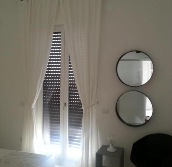 Standard room with outdoor bath, Il Centro Storico