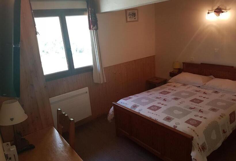 Номер Стандарт Вид на Горы, Hôtel La Vanoise