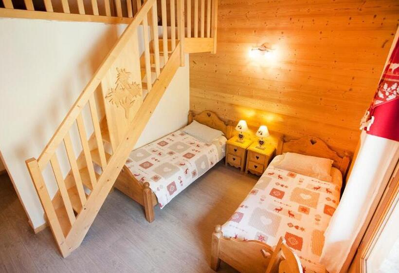 Номер Стандарт Трехместный, Hôtel La Vanoise