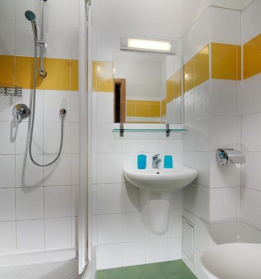 اتاق لوکس, Bouda Pod Sněžkou