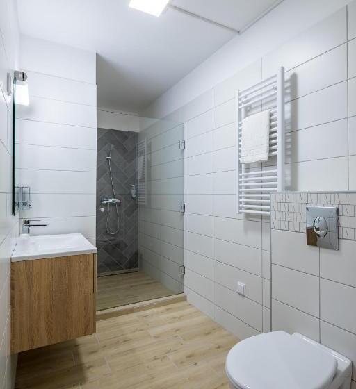 Suite, Autohof 171 Hotel Hegyeshalom