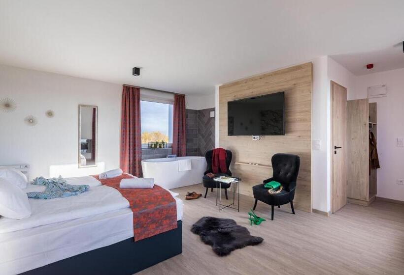 Suite, Autohof 171 Hotel Hegyeshalom