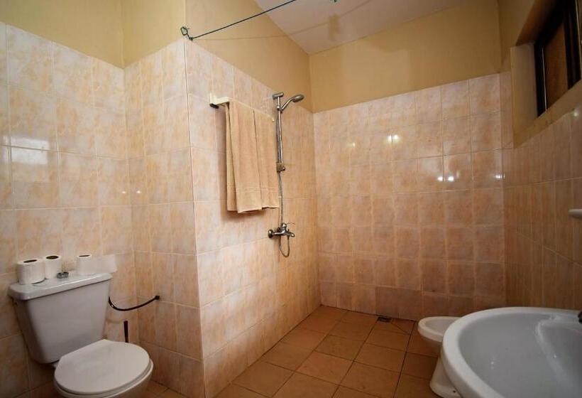 اتاق لوکس, B&b Chez Rita