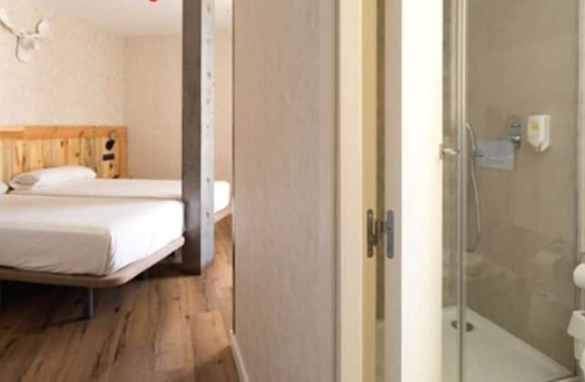 Cameră Standard cu Terasă, Black Swan Hostel Sevilla