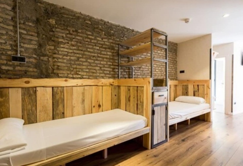 Cameră Familiară, Black Swan Hostel Sevilla