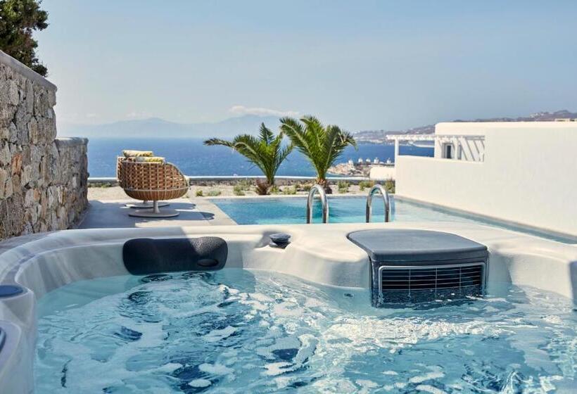 Полулюкс с Бассейном, Myconian Korali Relais & Chateaux