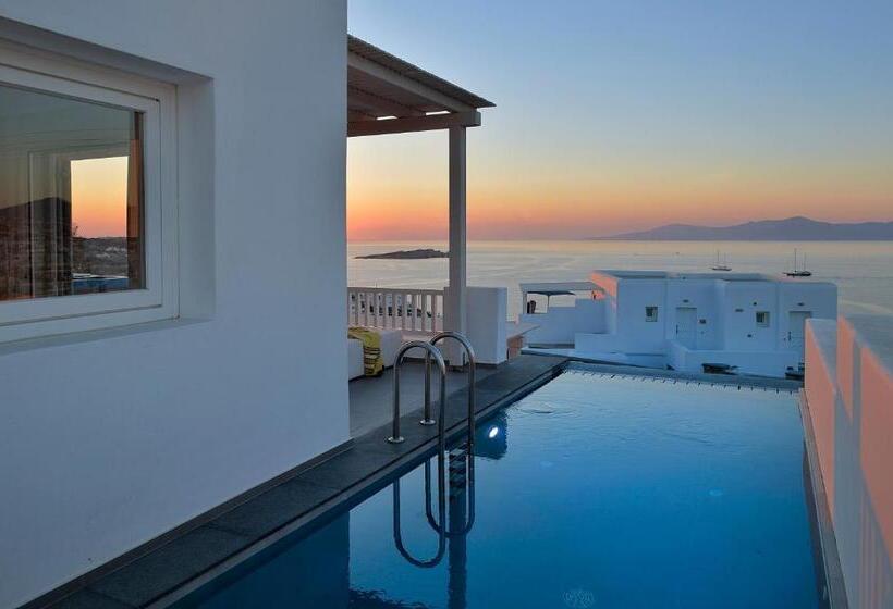 Полулюкс Премиум, Myconian Korali Relais & Chateaux