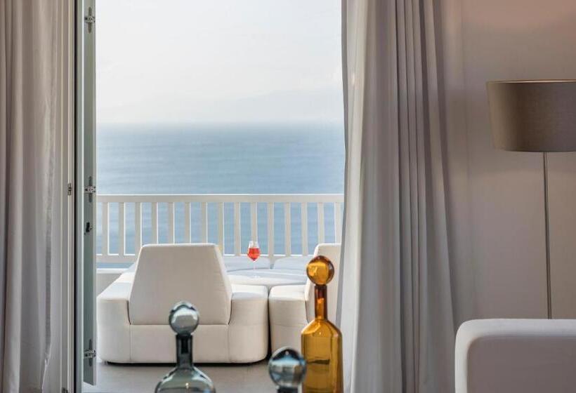Полулюкс Премиум, Myconian Korali Relais & Chateaux