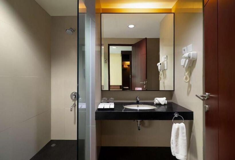 Quarto Superior, Best Western The Lagoon