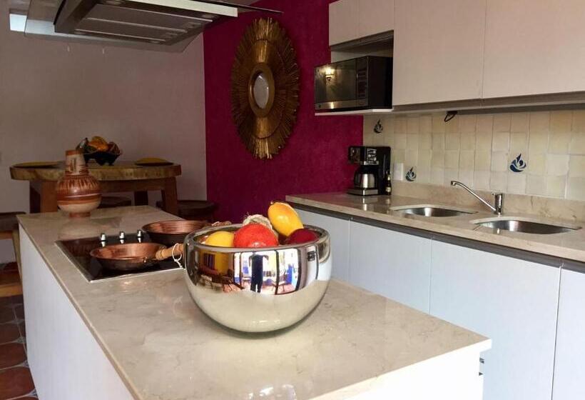 マスタースイートルーム, Casa Lotería  Pueblito Sayulita  Colorful, Family And Relax Experience With Private Parking And Pool