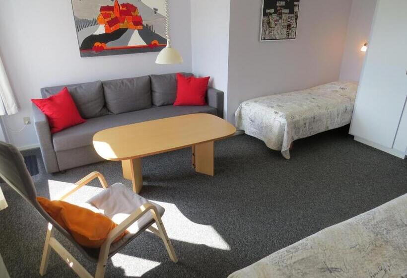 Студия Стандарт, Motel Garni Blåvand