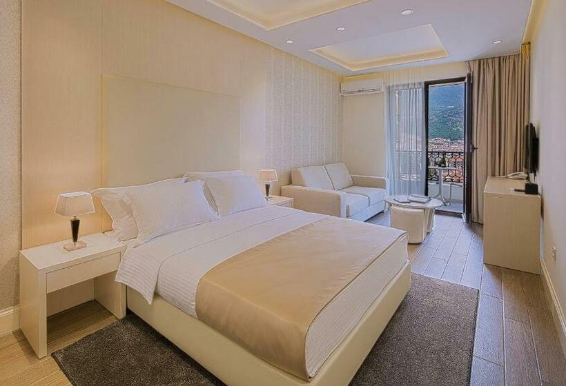 استودیوی استاندارد با چشم‌انداز دریا, Aparthotel Villa Aria