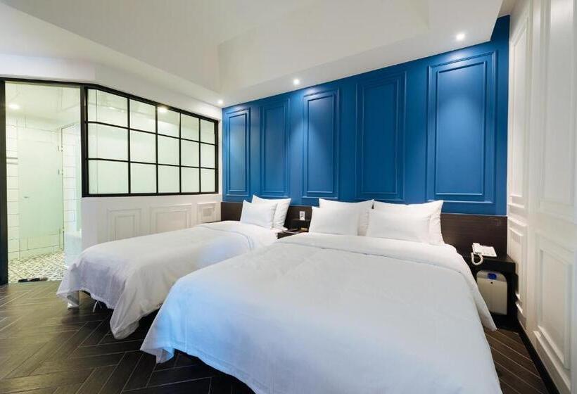 Люкс Повышенной Комфортности, Boutique Hotel Xym Pyeongtaek