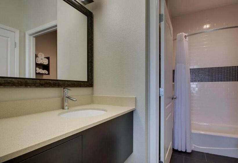 Номер Стандарт Кровать Кинг Адаптированный для Инвалидов, Staybridge Suites Plano   The Colony, An Ihg