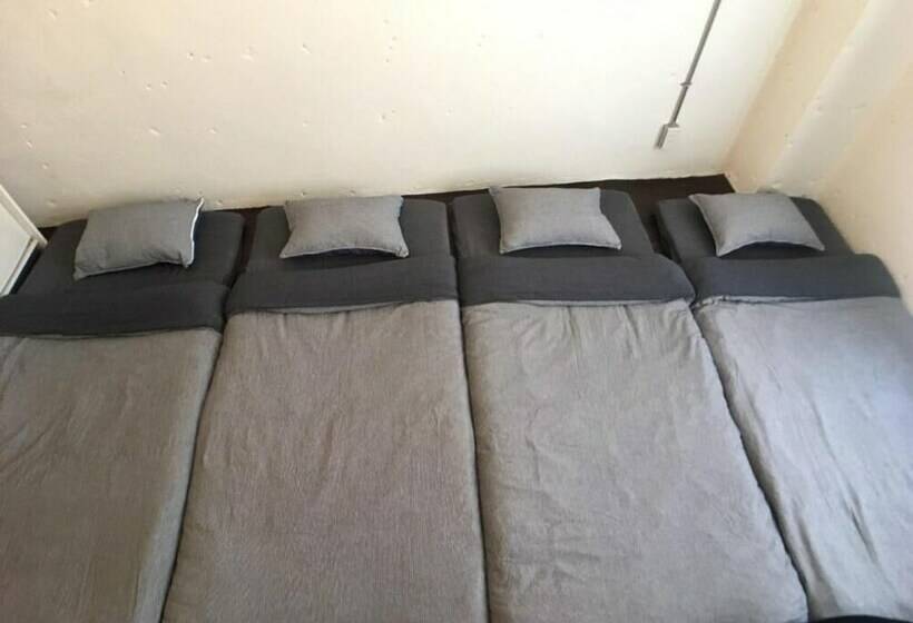 اتاق استاندارد چهار تخته, Guest House Golden Mile Hostel