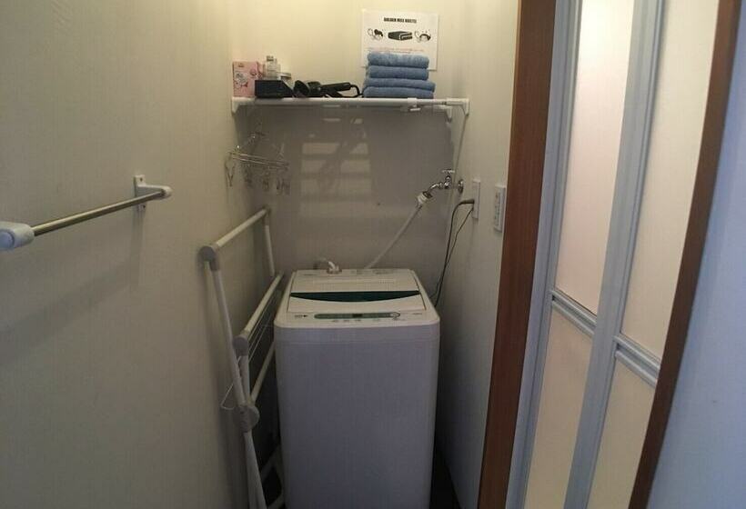 اتاق استاندارد سه نفره, Guest House Golden Mile Hostel