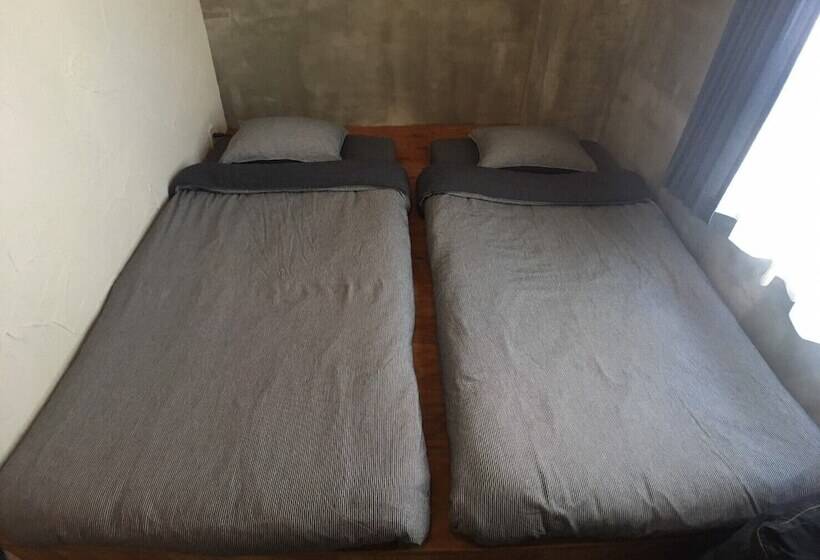 اتاق استاندارد, Guest House Golden Mile Hostel
