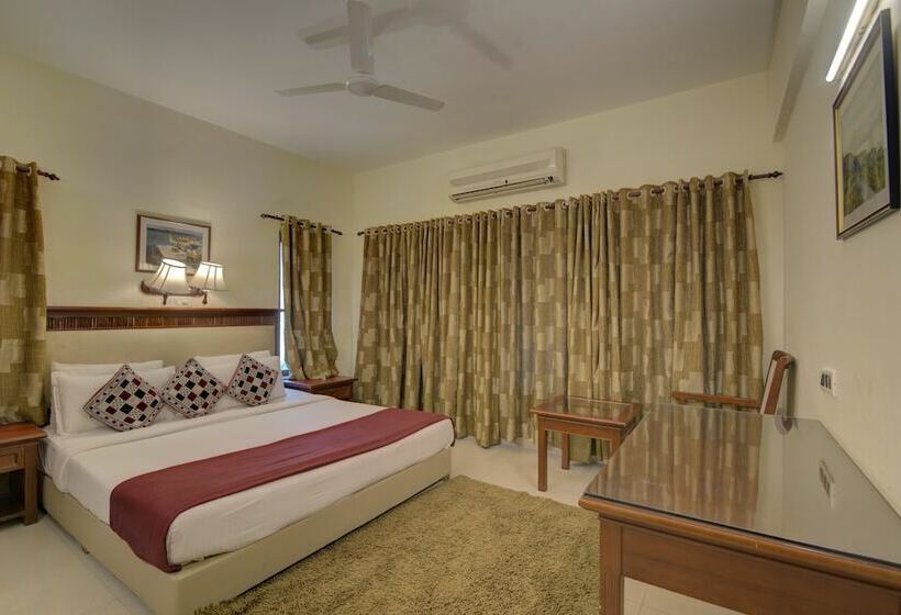 高级套房, Camel Valley Resort, Igatpuri