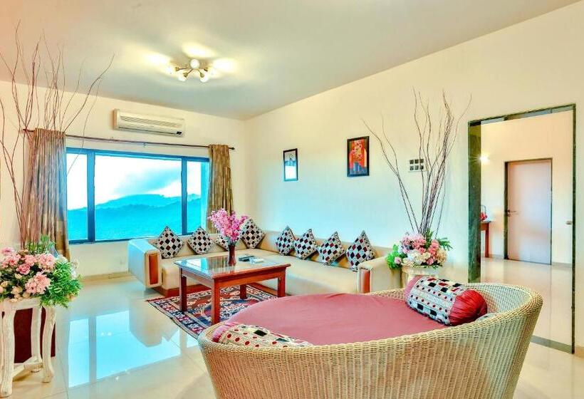 阁楼房, Camel Valley Resort, Igatpuri