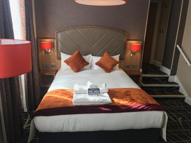 اتاق استاندارد, The Crown Hotel Wetherspoon