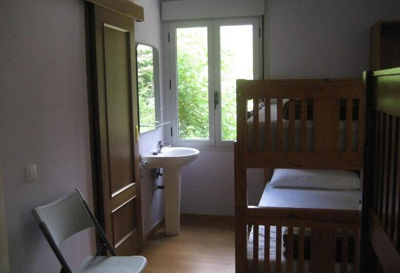 共用房间的床, Albergue Turístico Rio Aragon