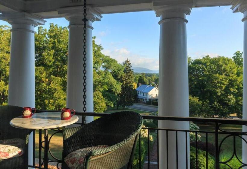 스탠다드 룸 킹사이즈 침대, Mercersburg Inn