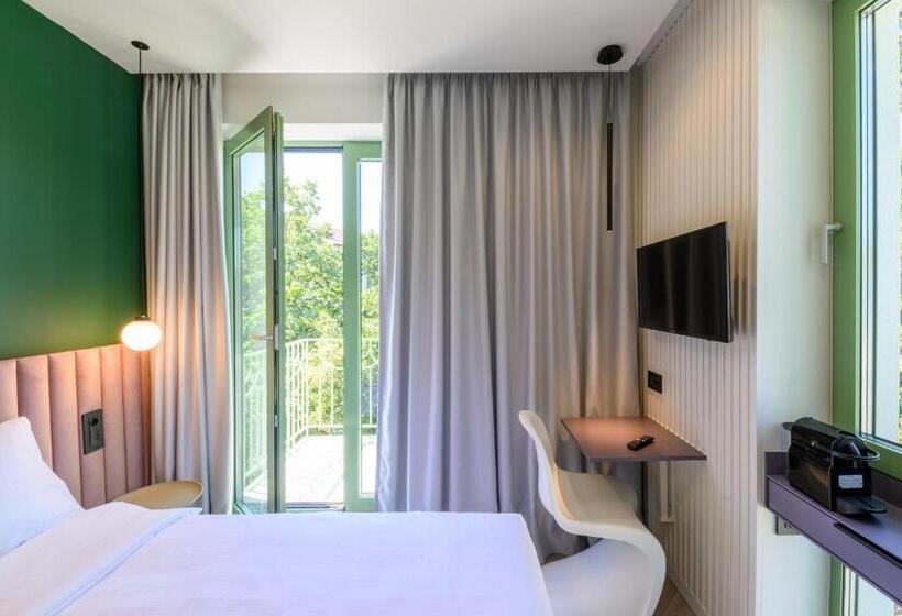 اتاق استاندارد یک نفره, Luna Residence