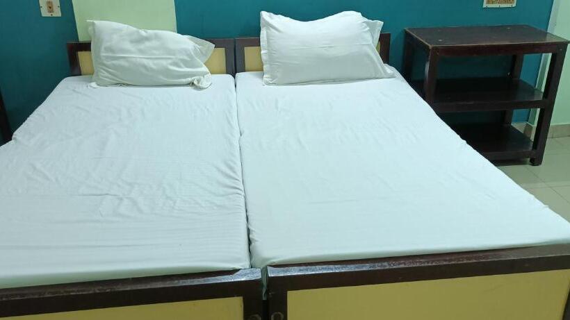 스탠다드 룸, N M Hotels