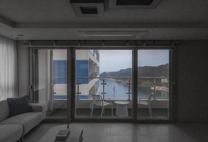 Suite with Terrace, 부산 송도 오션스테이 호텔