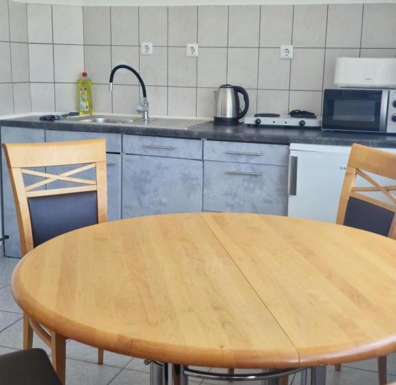 Номер Стандарт, Pension Pale  Bach