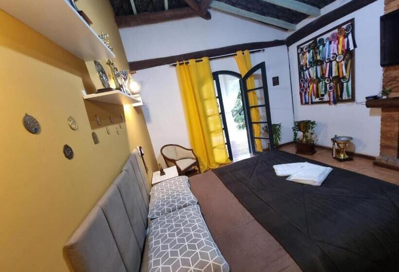 트리플 클래식 룸, Cabanas Espada De São Jorge