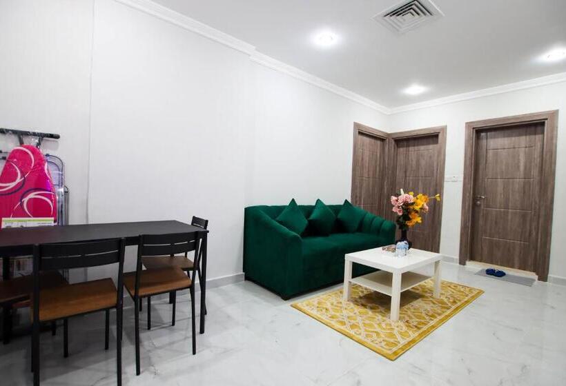 Апартаменты Deluxe 3 Спальни, Star Night Apartments